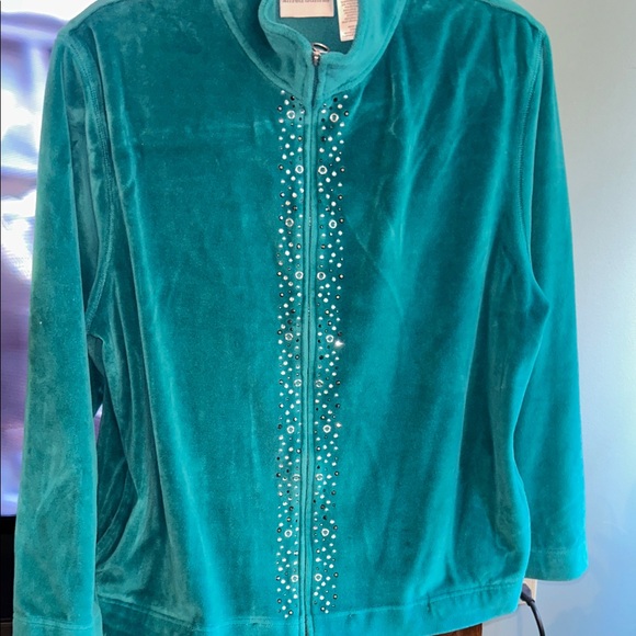Alfred Dunner Jackets & Blazers - Alfred Dunner Women’s Emerald green Zip-Up Jacket with Sequins Size 16